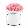 Cutie rotunda alba romantica cu 25 superbi trandafiri roz 