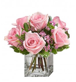 Aranjamente florare de masa cu trandafiri roz